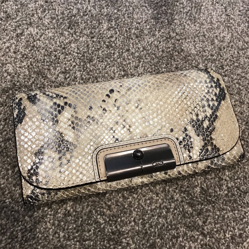 Coach wallet (brand new)